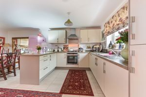 Kitchen- click for photo gallery
